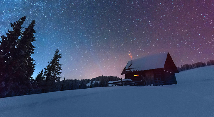 Per Wikstrand AB önskar er alla en God Jul och ett Gott Nytt År!